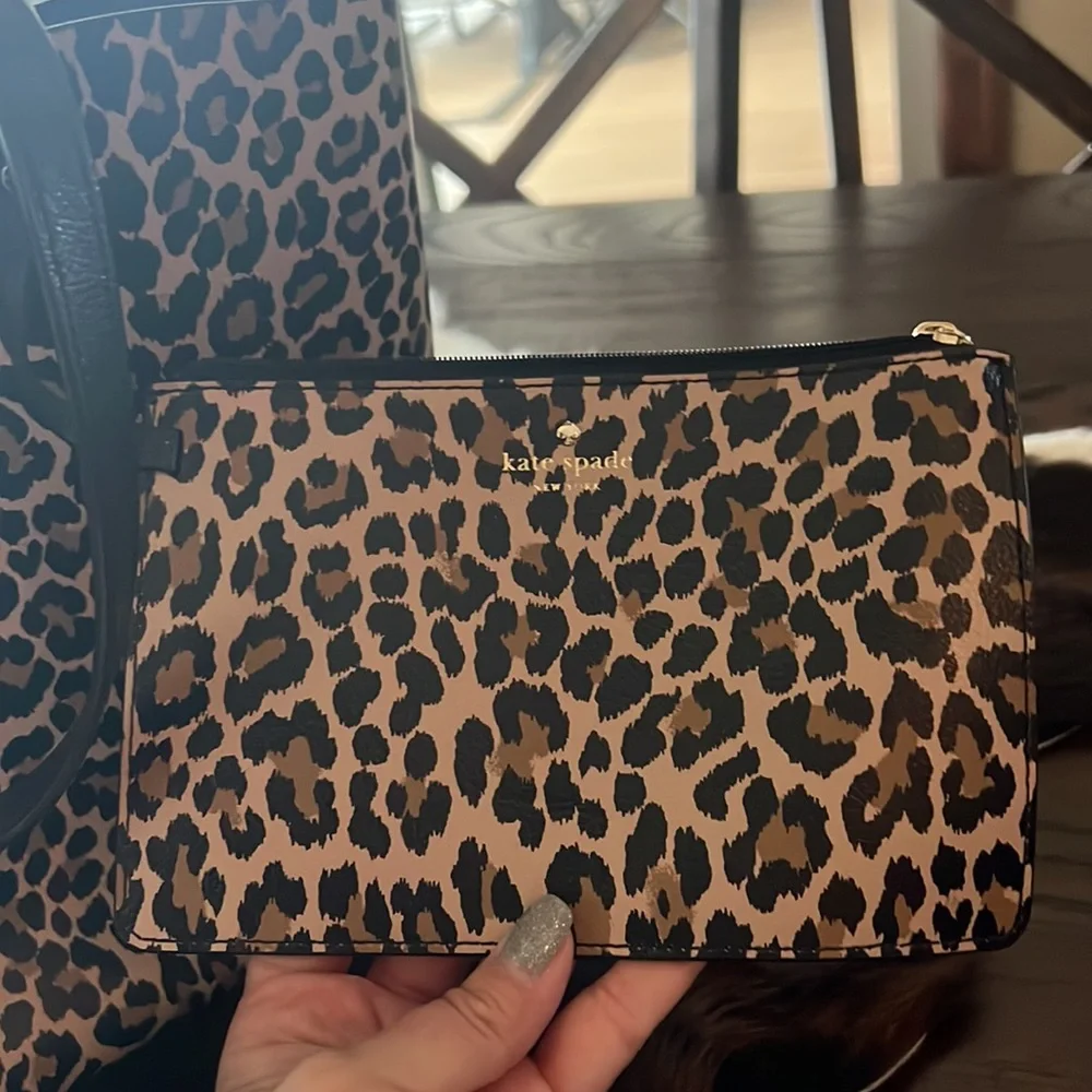 Kate Spade Reversible Tote - Picture 2 of 7